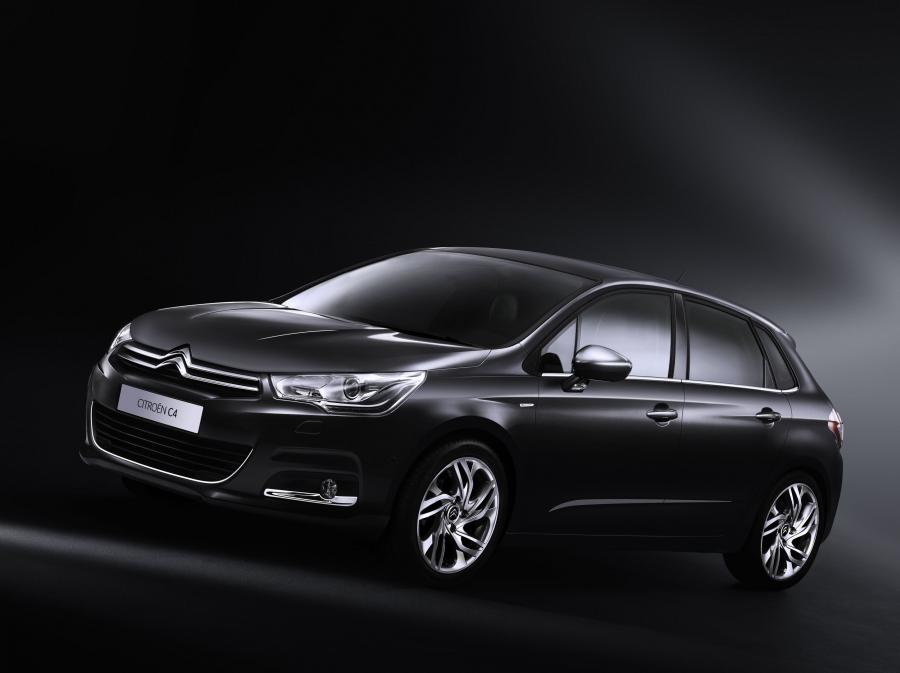  Citroen C4 2010 года  (фото 15 из 147)